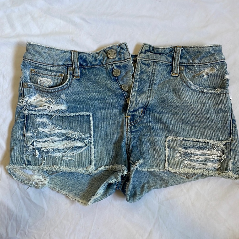 AE Hight Waisted Short Jeans
